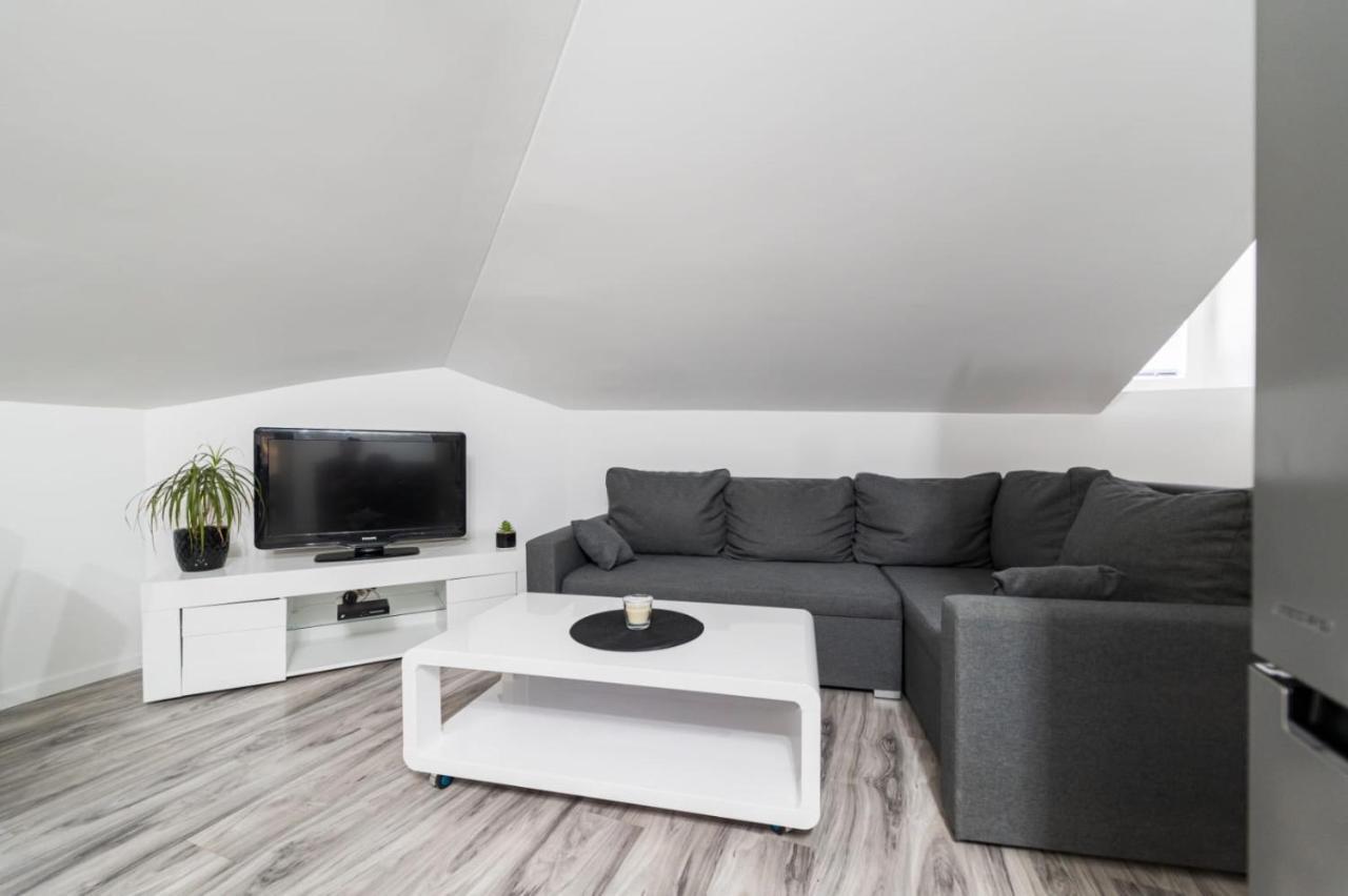 City Center Mayess Aparment Zadar Bagian luar foto