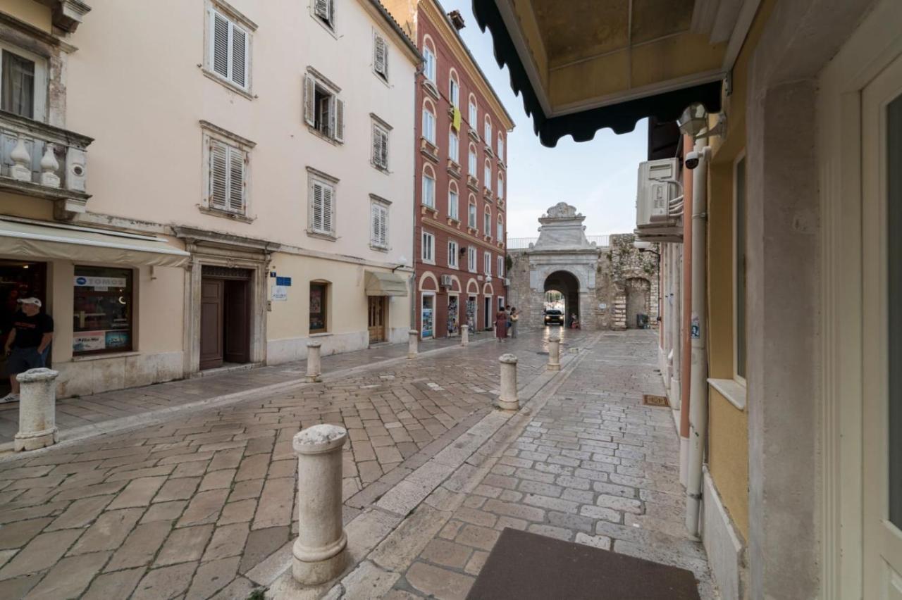 City Center Mayess Aparment Zadar Bagian luar foto